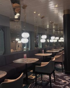 Costa Toscana Kartell Cafe