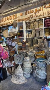 Gold - & Gewürzmärkte Dubai Körbe