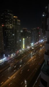 Rose Rayhaan by Rotana Dubai Ausblick Nacht