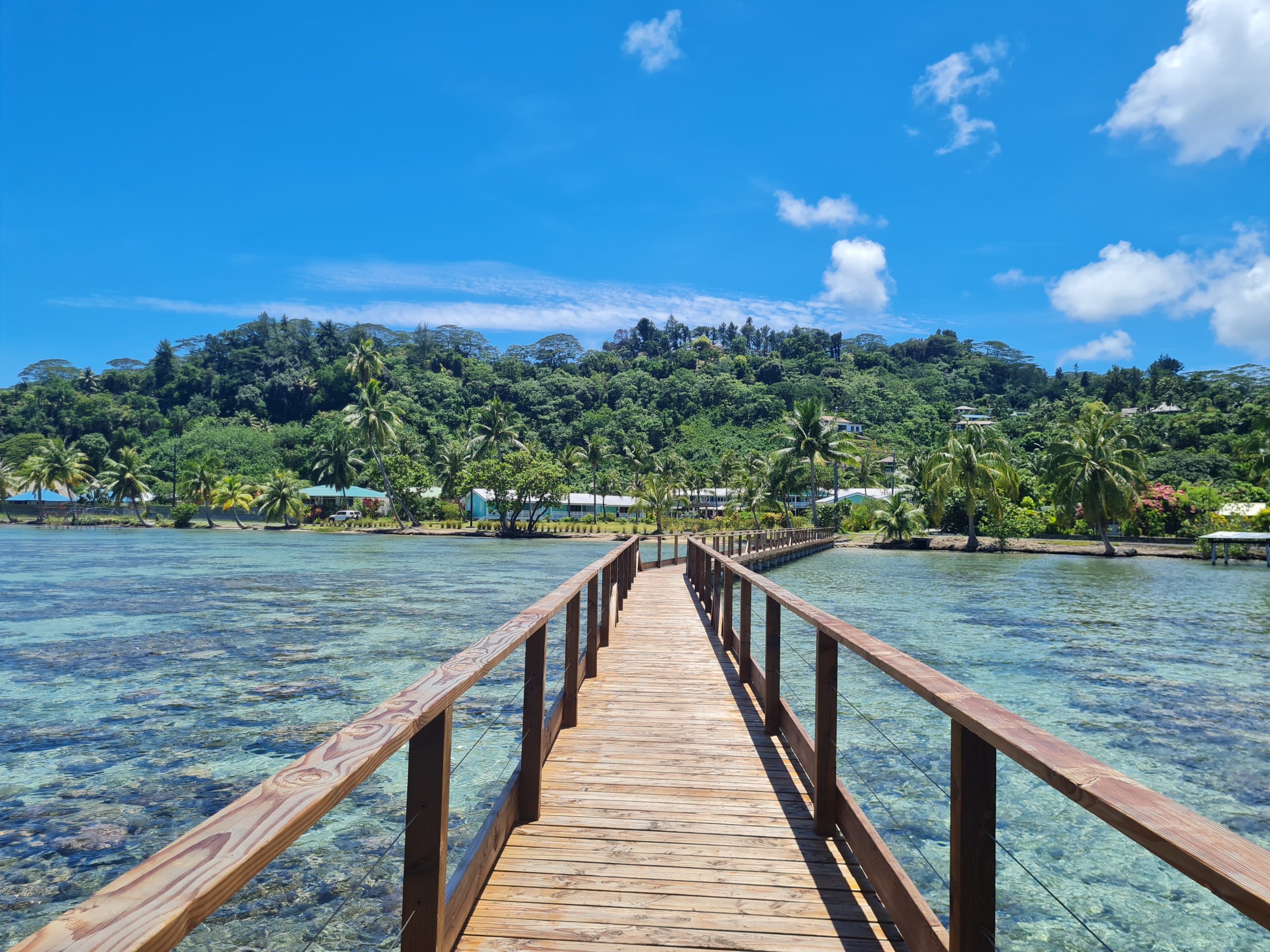 Steg Raiatea Lodge
