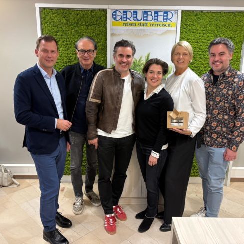 a543652d-fcb8-44b7-94bc-749dc4a250c4