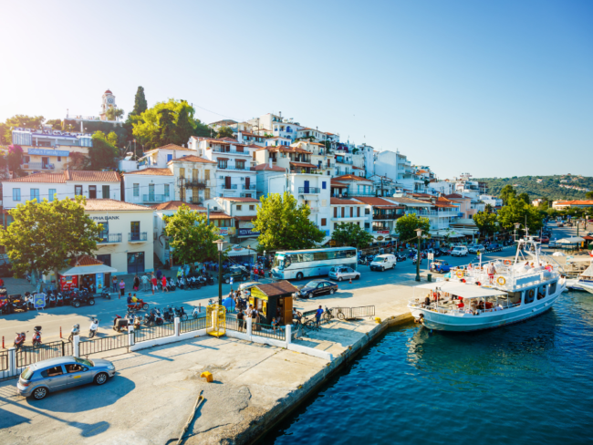 Skiathos Stadt und der Hafenbereich