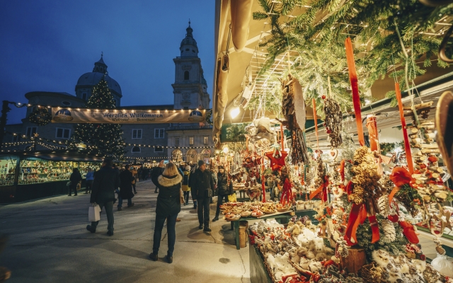 Salzburg Christmas Market in Residenzplatz at night